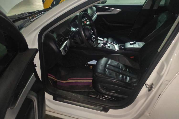 Used Audi A4L 2017 40 TFSI Fashion Model Driver Seat