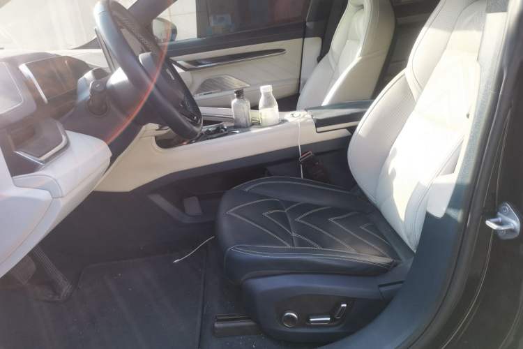 Used Zeekr 001 2023 WE Edition 100 kWh
