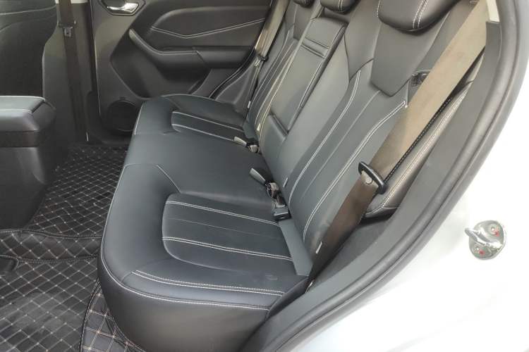 Used Soueast DX3 2022 1.5L Manual Luxury Version
