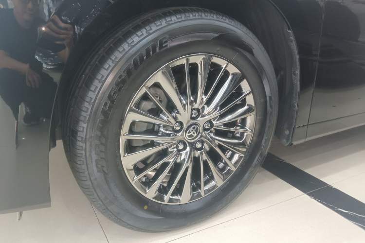 Used Toyota Alphard 2020 Dual-Engine 2.5L Prestige Edition