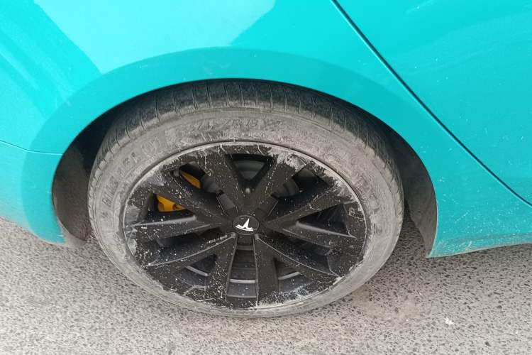 Used Tesla Model 3 2019 Long-Range Rear-Wheel-Drive Version
