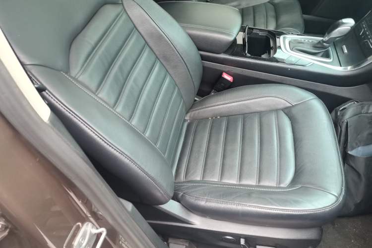 Used Ford Edge 2018 EcoBoost 245 Two-Wheel-Drive Titanium 7-Seater China V Standard