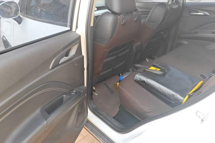 Used NETA V 2022 Chao 400 Lite Left Rear Seat