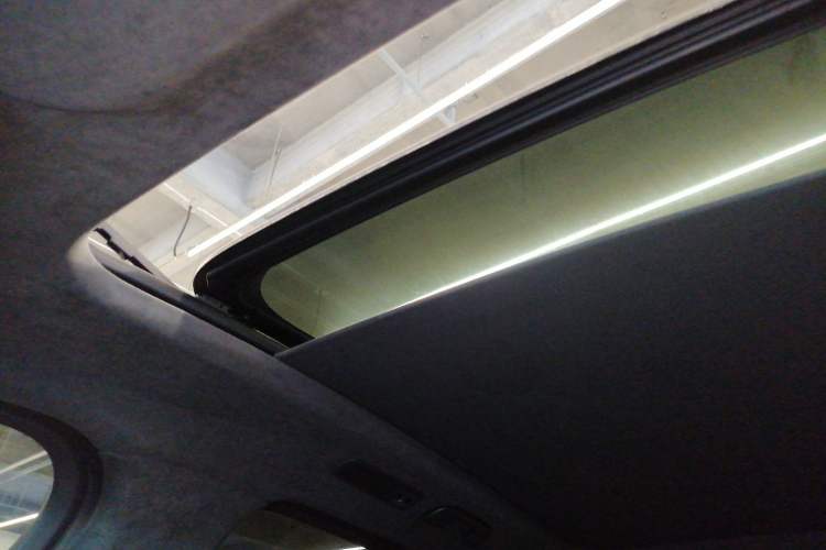 Used Nio ES8 2024 100kWh Signature Edition
