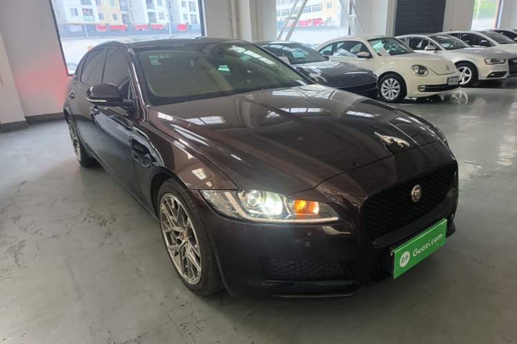 Used Jaguar XFL 2020 XFL 2.0T P200 Two-Wheel-Drive Rally Flag Edition
