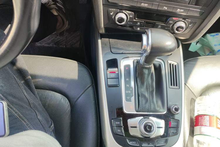 Used Audi A4 2014 40 TFSI allroad quattro plus version
