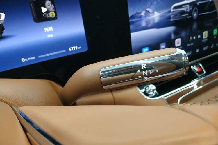 Used Hima S800 2025 Model, Pure Electric Starlight Premium Edition, 5 Seats
