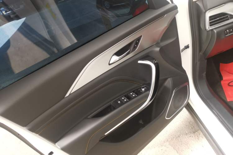 Used Bestune T77 2023 1.5T Automatic Luxury Model
