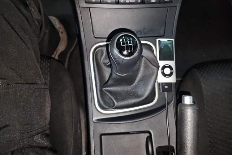 Used Mazda 3 2011 Sedan 2.0L Manual Sport Model Gear Lever