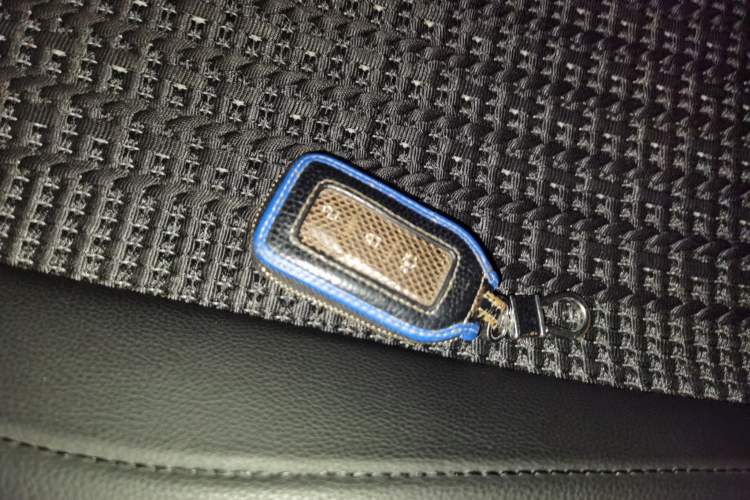 Used Ford Edge 2016 EcoBoost 245 Four-Wheel Drive Titanium 7-Seater Vehicle Key