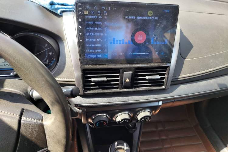 Used Toyota YARiS L Zhi Xuan 2015 1.5E Automatic Charm Edition