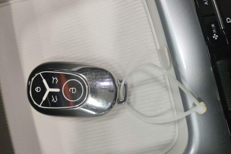 Used Geely Galaxy Geome 2025 310km Youth Edition Vehicle Key