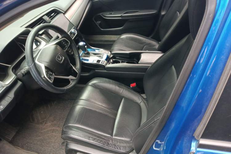 Used Honda Civic 2016 220TURBO CVT Prestige Edition Left Front Seat