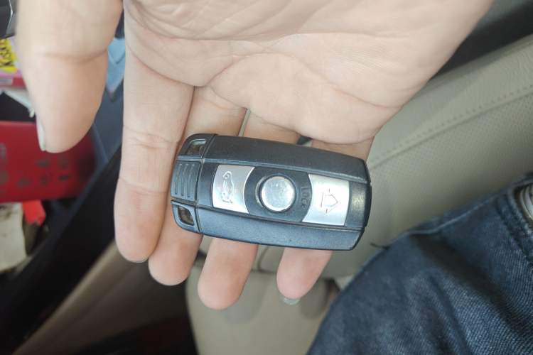 Used BMW X5 2013 xDrive40i
