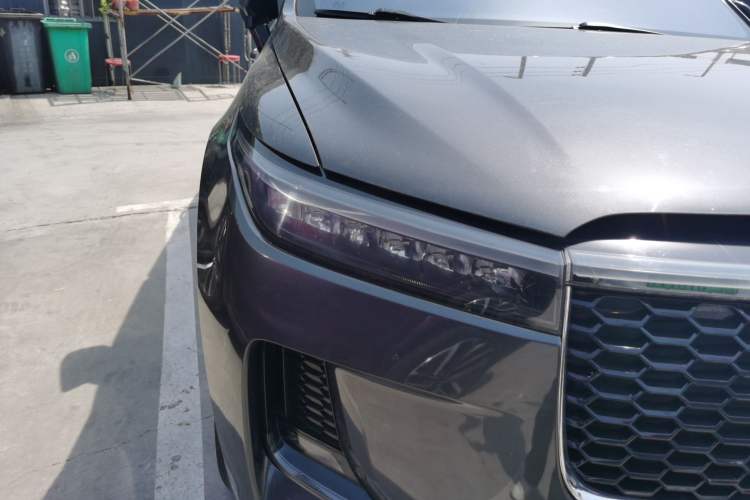 Used Li Auto ONE 2021 Extended-Range 6-Seater Version Right Front Headlight