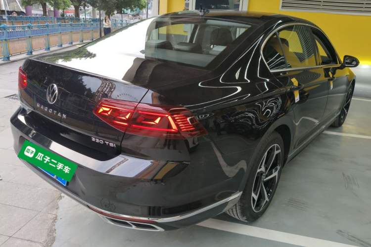 Used Volkswagen Magotan 2023 2 Million Units Limited Edition 330TSI DSG Leading Version