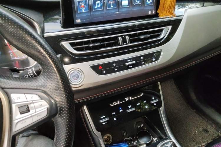 Used CHANGAN CS75 2018 280T Manual Elite Version China V Standard