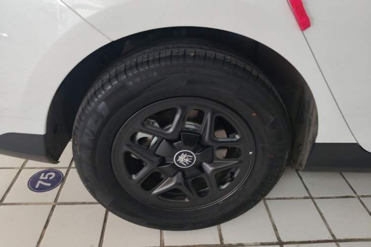 Used BYD Qin PLUS 2025 DM-i Smart Drive 55KM Leading Model