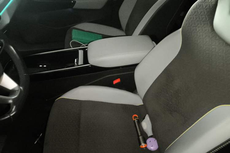 Used Volkswagen ID.4 X 2021 Pro Smart Long-Range Edition