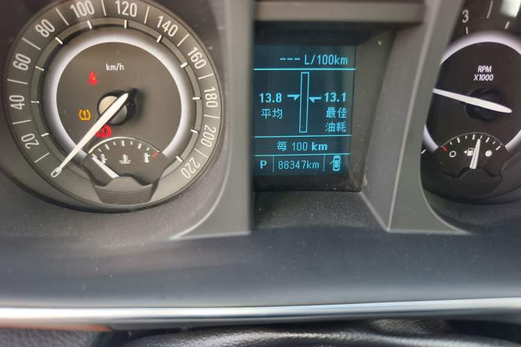 Used Buick GL8 2018 28T Comfort Model China VI Standard