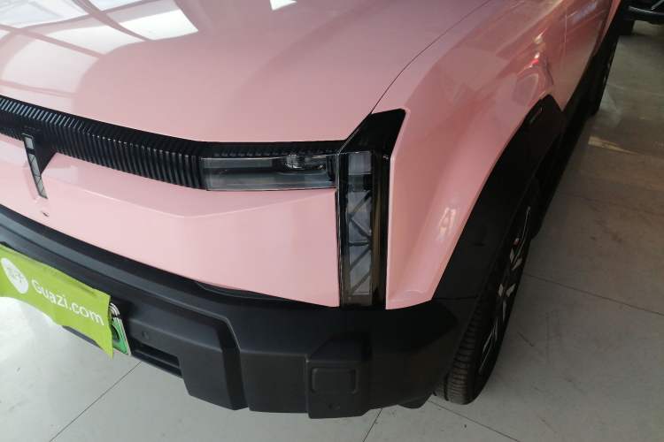 Used iCAR 03 2024 472km Four-wheel Drive Long-Range Yuechao Edition
