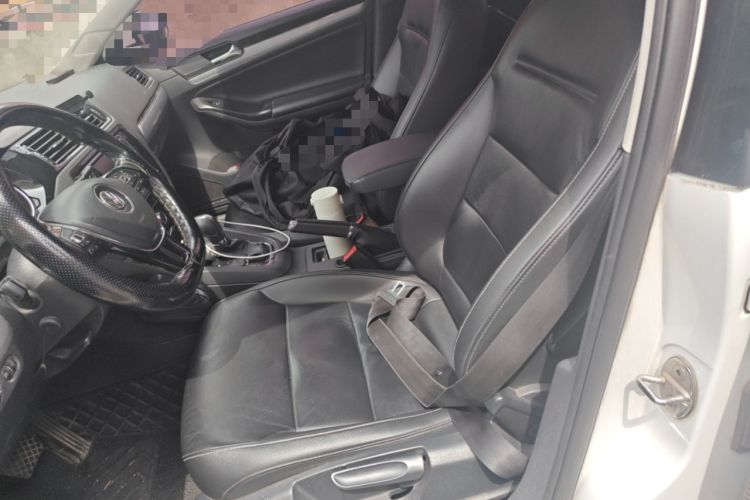 Used Volkswagen Sagitar 2017 1.6L Automatic Comfort Model Left Front Seat