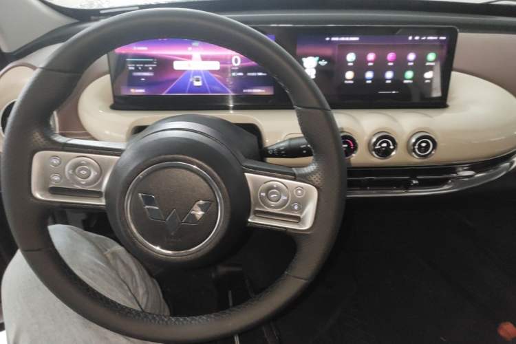 Used Wuling Bingo 2023 333 km Lingxi Connected Version