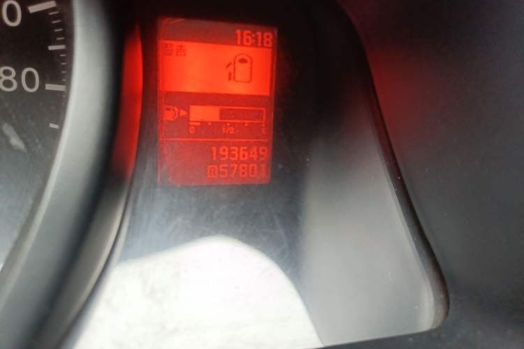 Used Nissan NV200 2013 1.6L Luxury Model China IV Standard
