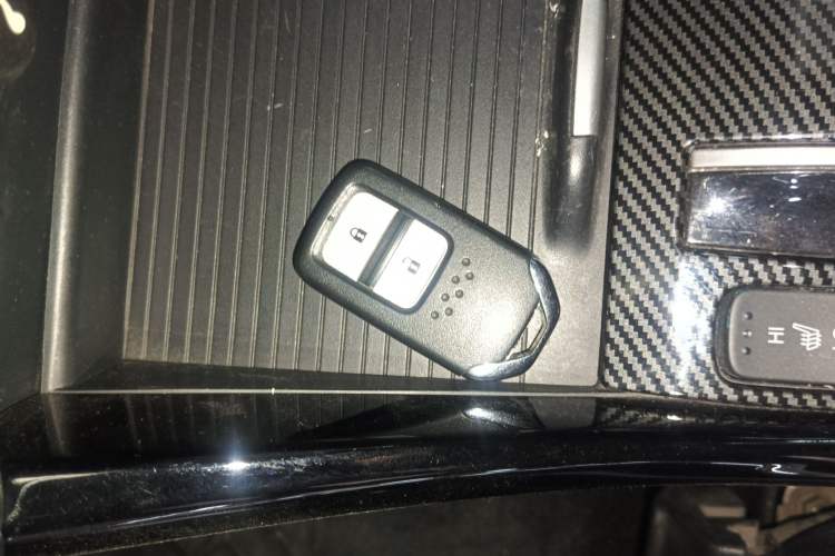 Used Honda Jade 2017 210 TURBO CVT Luxury Edition 5 Seats
