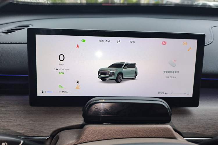 Used Chery Tiggo 8 PLUS 2025 290TGDI DCT Prestige 5-Seater
