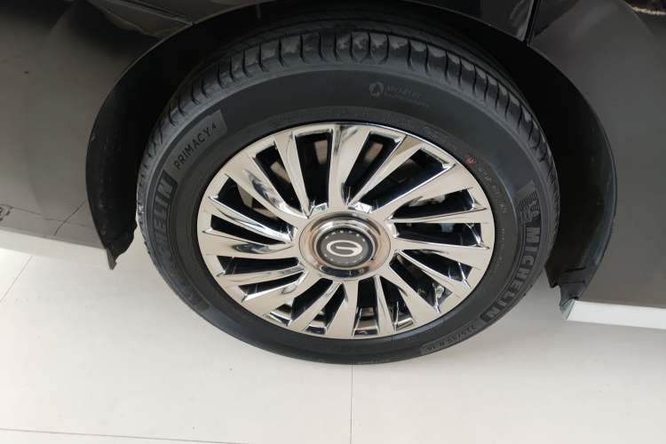 Used GAC Trumpchi M8 2023 Zongshi Series Dual-Motor YuZun Edition
