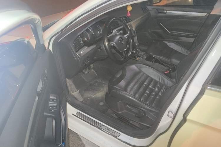 Used Volkswagen Lamando 2018 280TSI DSG Comfort Edition
