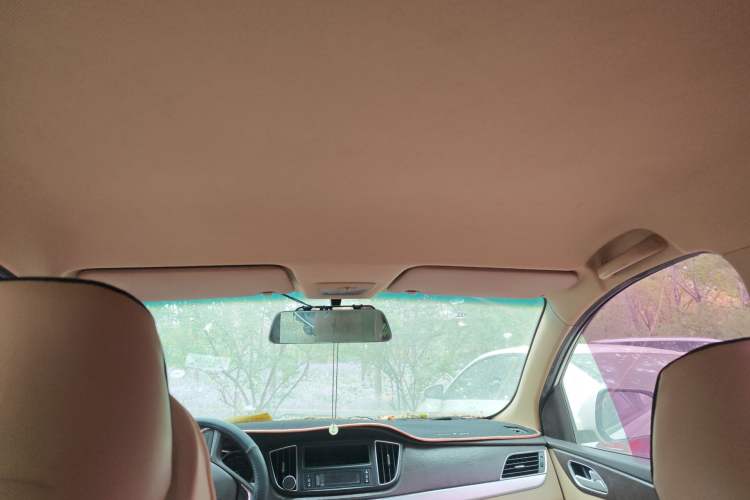 Used Baojun 730 2016 1.5L Manual Value Edition 5 Seats China V Emission Standard Headliner