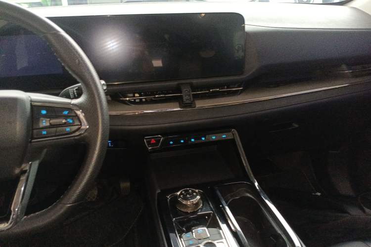 Used Ford Equator Sport 2022 EcoBoost 170 Premier Edition
