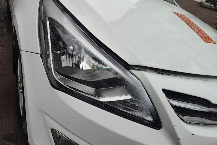 Used Hyundai Verna (older generation) 2014 1.4L Manual Fashion GS Model