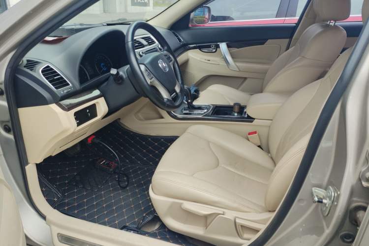 Used Changan Raeton 2014 1.8T Automatic Elite Anniversary Edition China IV Standard
