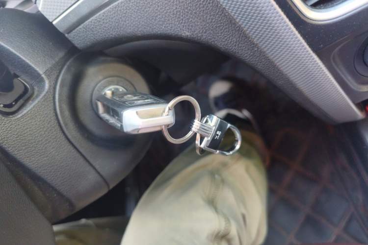 Used Bestune B30 2016 1.6L manual luxury version Vehicle Key