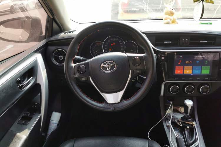 Used Toyota Levin 2017 Revised Version 185T CVT Elite Edition China VI Standard
