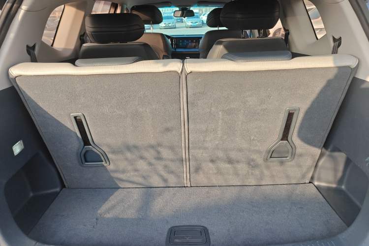 Used Baojun RM-5 2019 1.5T CVT 24-Hour Online Luxury Version 6 Seats
