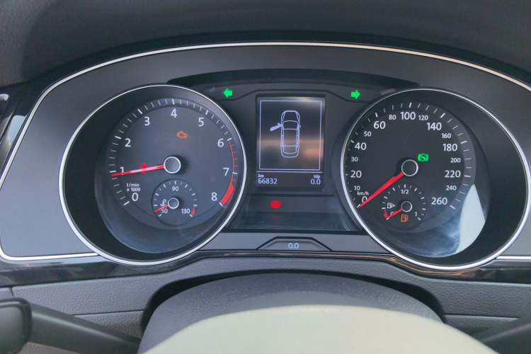 Used Volkswagen Magotan 2020 330TSI DSG Leading Model Instrument Cluster