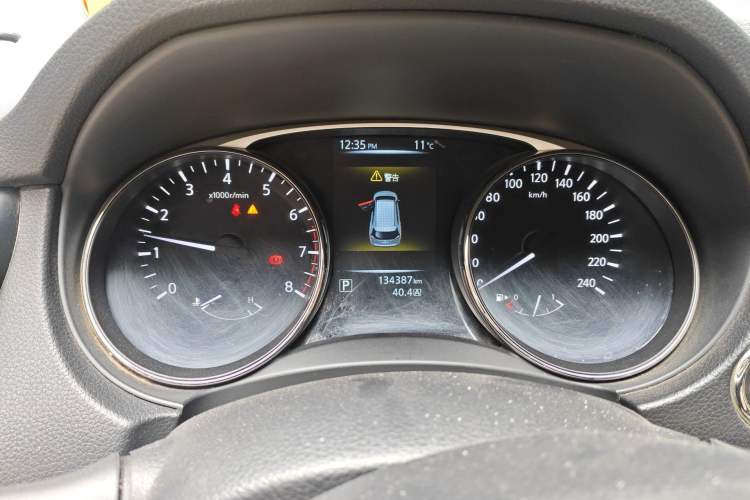 Used Nissan X-Trail 2014 2.0L CVT Comfort Edition 2WD Instrument Cluster