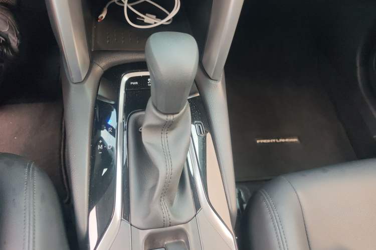 Used Toyota FRONTLANDER 2023 2.0L CVT Elite Edition