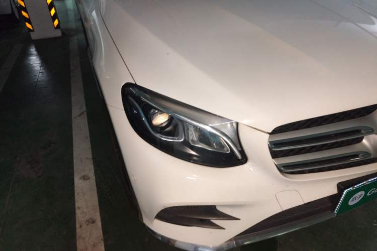 Used Mercedes-Benz GLC 2019 GLC 260 L 4MATIC Dynamic Model Right Front Headlight