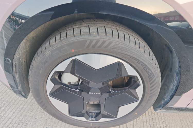 Used Zeekr X 2023 Four-Wheel-Drive YOU Edition 5 Seats