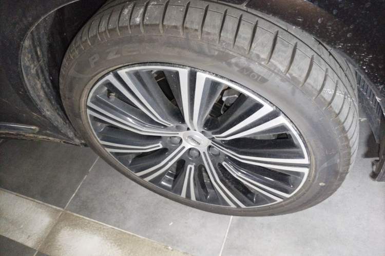 Used Volvo S90 2025 B5 Zhiyuan Luxury Edition