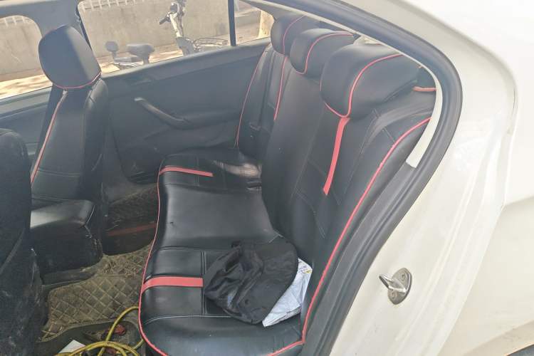 Used Volkswagen Santana 2018 1.5L Manual Fashion Edition Left Rear Seat