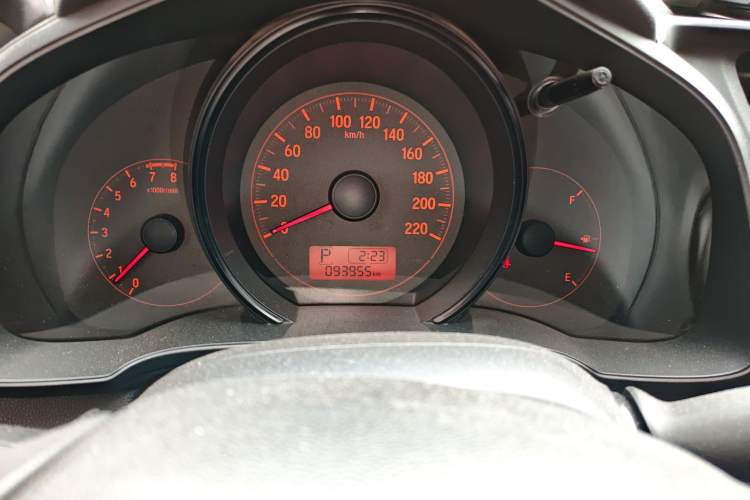 Used Honda Fit 2014 1.5L LX CVT Comfort Model