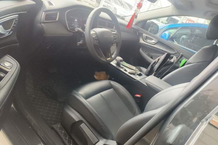 Used Roewe RX5 2025 PLUS 330TGI Automatic Trendsetting Smart Edition Left Front Seat