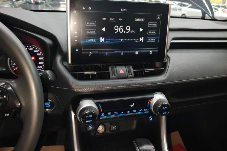 Used Toyota Wildlander 2022 2.0L CVT Two-Wheel Drive Luxury PLUS Edition
