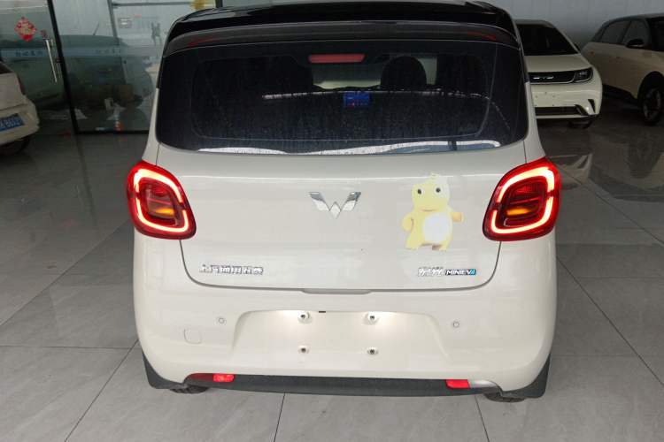 Used Wuling Hongguang MINIEV 2025 Four-Door Version Zhenxiang+ Edition Rear